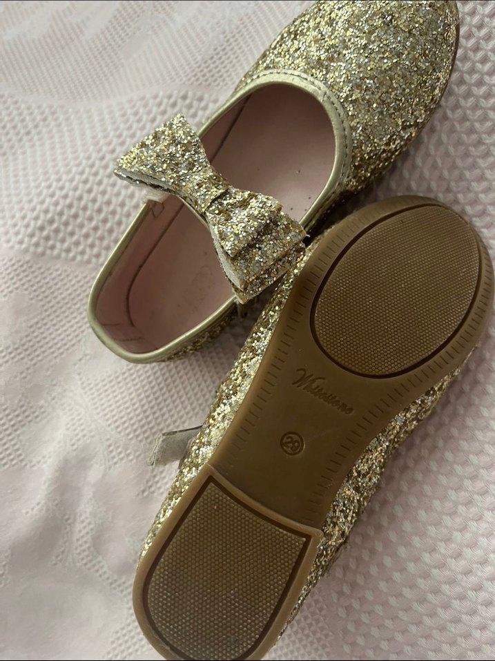 Kız Çocuk Altın Renkli Parlak Babet Ayakkabı - Görsel 4