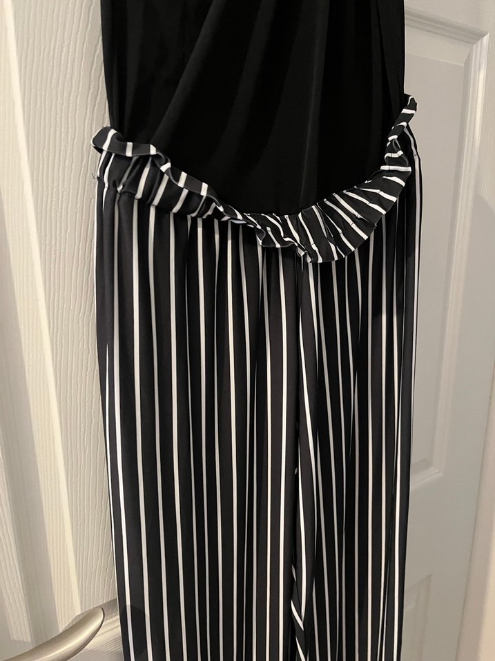 Siyah V Yaka Pilili Uzun Tulum - Görsel 3