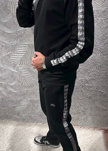 Lacoste Eşofman Takımı Her Bedeni Mevcuttur - Görsel 2
