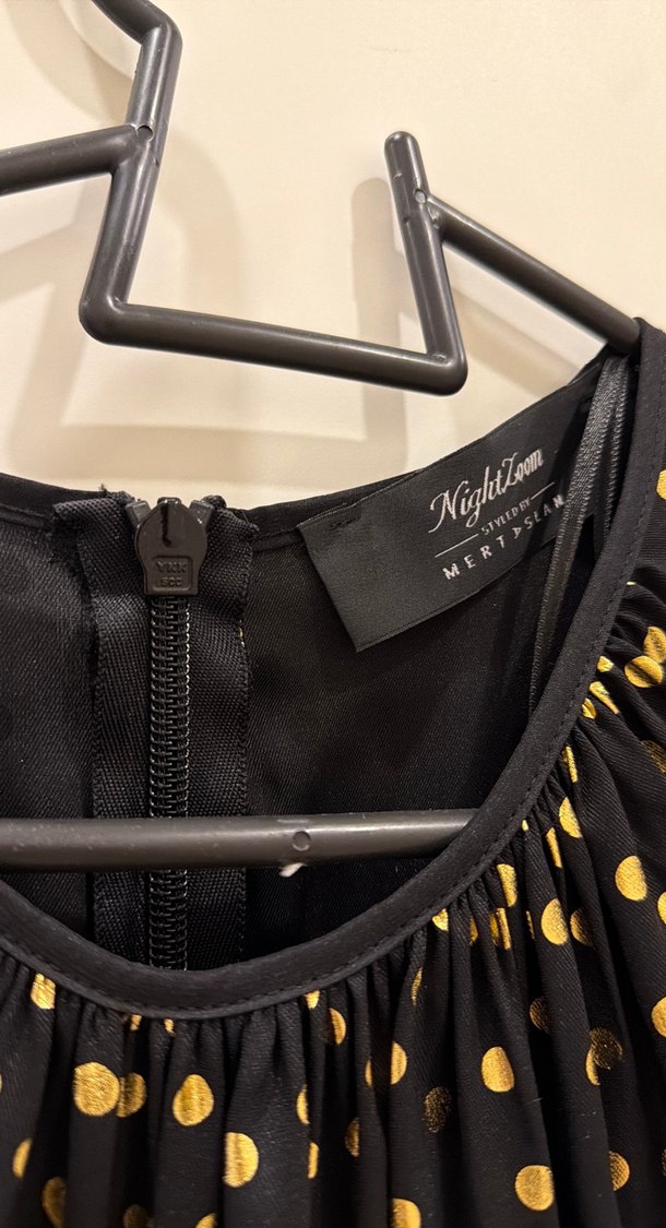 Uzun Kollu Puantiyeli Kadın Elbise - Görsel 3