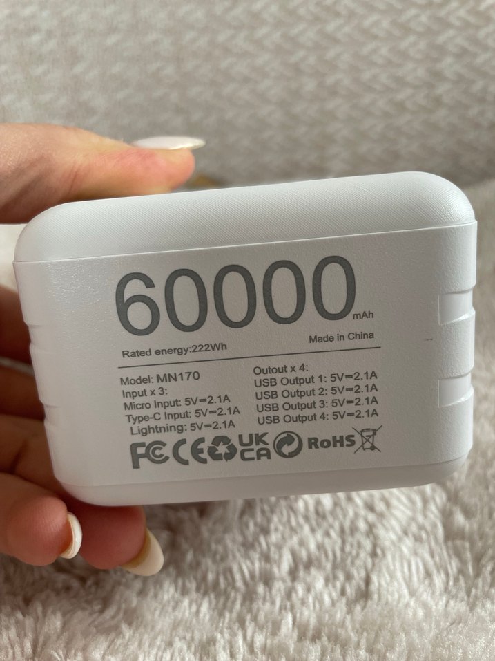 60000mAh Kapasiteli Beyaz Power Bank - Görsel 5