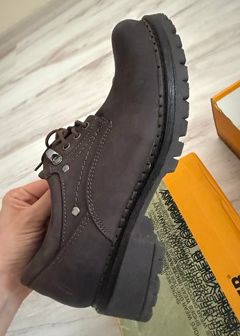 Greyder kahverengi kadın bot - Görsel 3