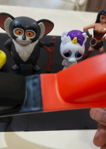 Burger King lisanslı & Karışık Koleksiyonluk Figür Seti (6 Adet) - Görsel 4