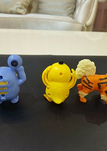 Burger King 2019 Pokemon Figür Seti (Loudred, Arcanine, Psyduck) - Görsel 3