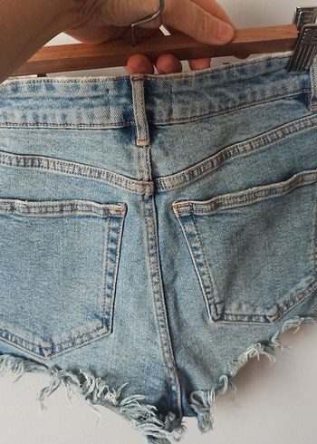 Düğmeli, Bol Kesim Kadın Mini Kot Şort - Görsel 3