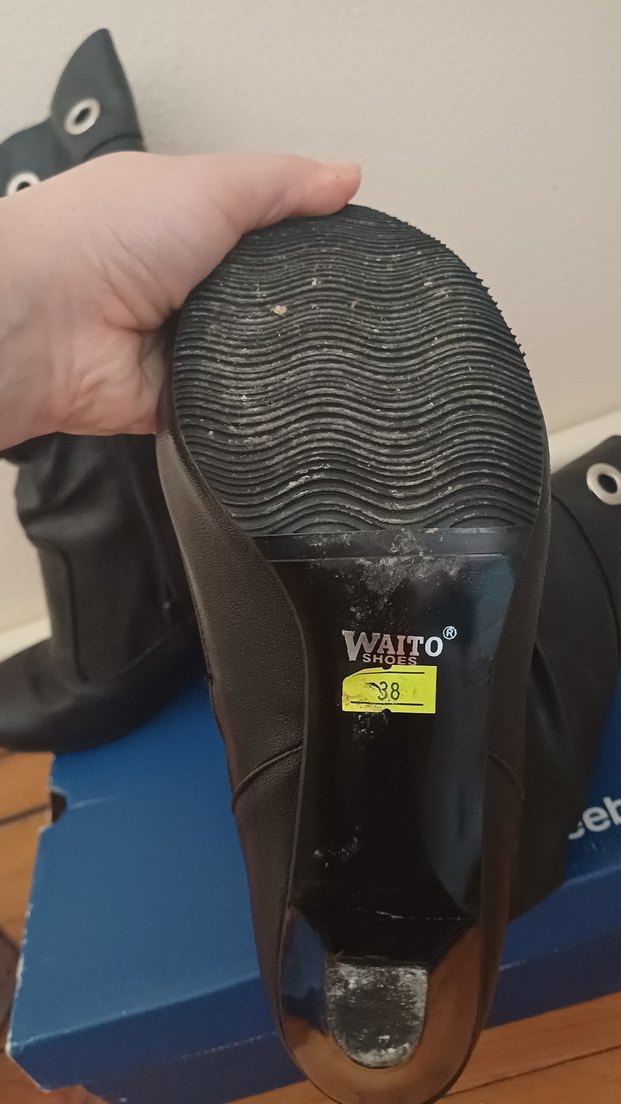 Reebok Siyah Deri Yüksek Topuklu Diz Boyu Bot - Görsel 4