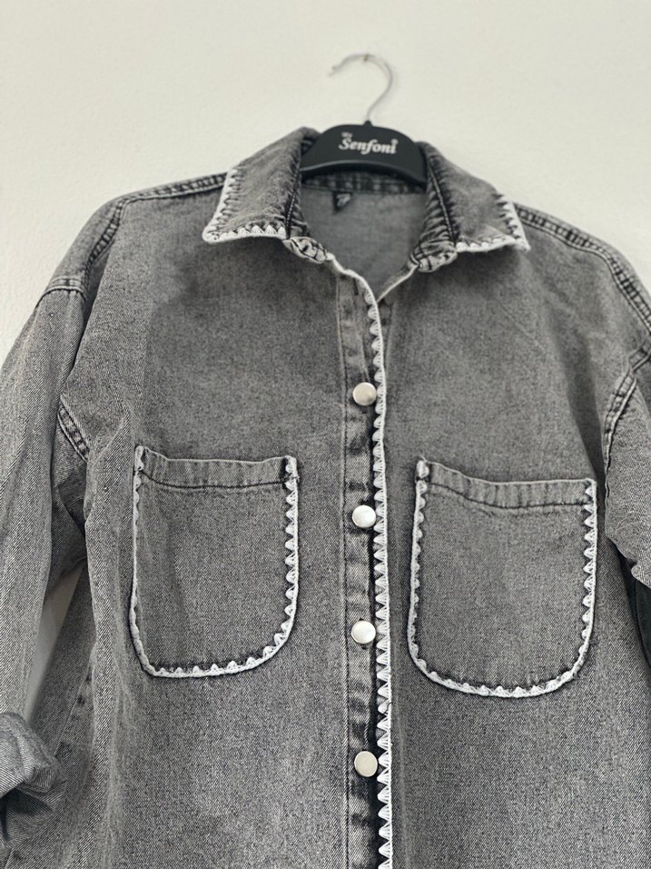 Gri Düğmeli Kadın Denim Ceket - Görsel 2