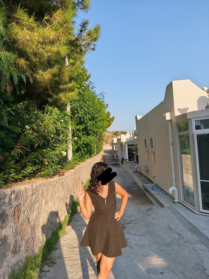 koyu kahve V Yakalı Drapeli Midi Elbise - Görsel 2