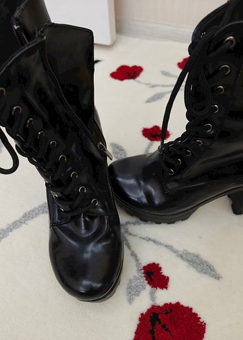 Siyah Platform Topuklu Gotik Kadın Botları - Görsel 3