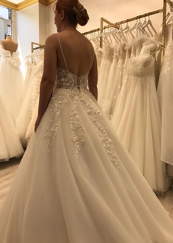 Straplez Işlemeli A-Line Gelinlik - Görsel 5