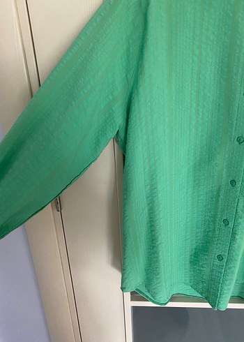 Düğmeli Yeşil Keten Kadın Gömlek - Görsel 3