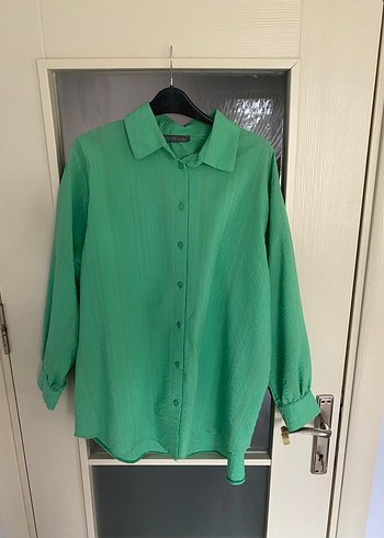 Düğmeli Yeşil Keten Kadın Gömlek - Görsel 2