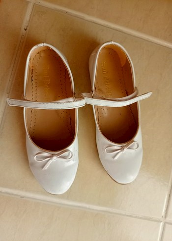 Kız Çocuk Beyaz Fiyonklu Babet - Görsel 2