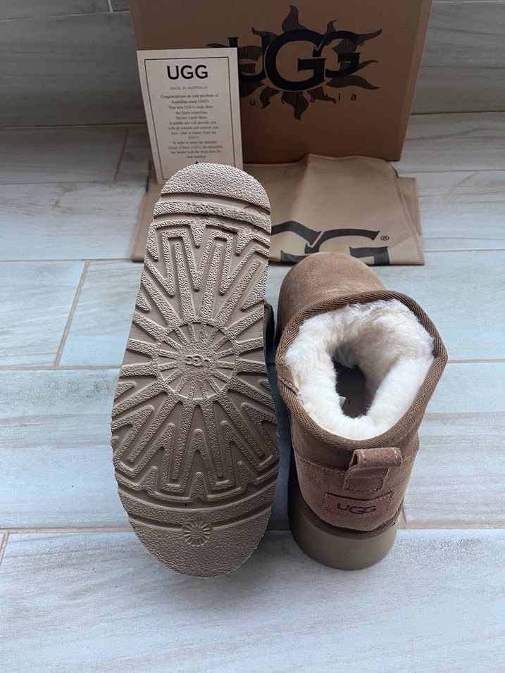 UGG Ultra Mini Platform  Süet Bej - Görsel 4