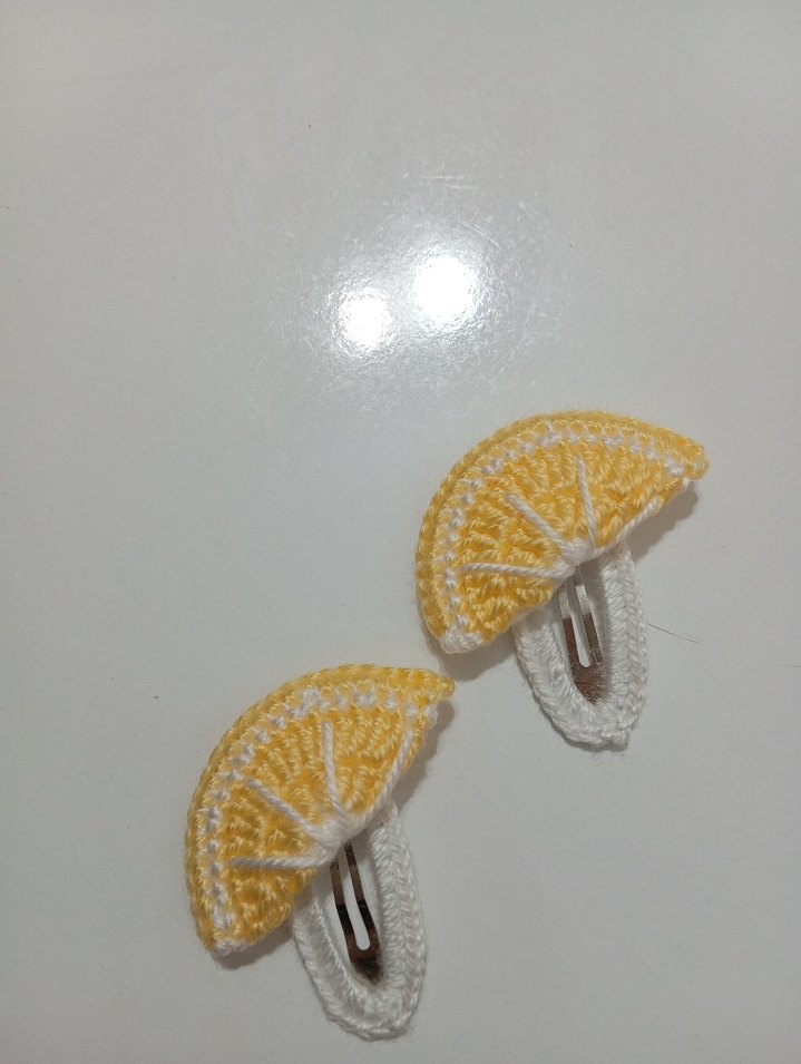 sarı Nakışlı Örgü Çocuk Toka Seti - Görsel 3