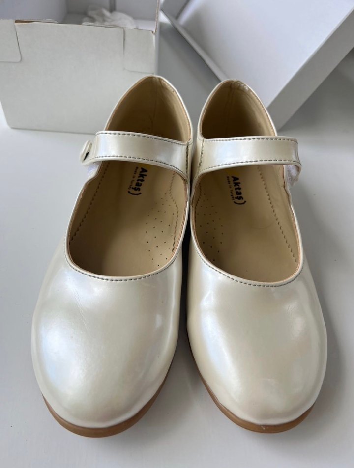 Kız Çocuk Tokalı Babet Ayakkabı - Görsel 2