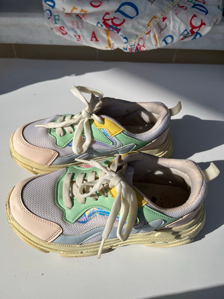 Bağcıklı Pastel Renkli Kız Çocuk Spor Ayakkabı - Görsel 3