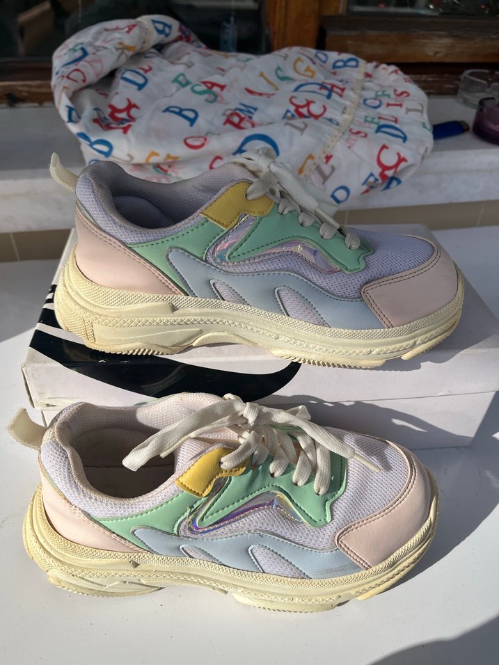 Bağcıklı Pastel Renkli Kız Çocuk Spor Ayakkabı - Görsel 2