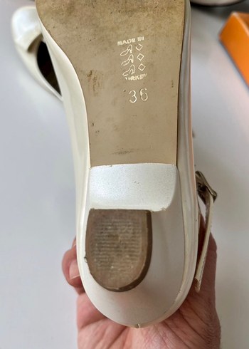 Kız Çocuk Beyaz Fiyonk Detaylı Babet - Görsel 4