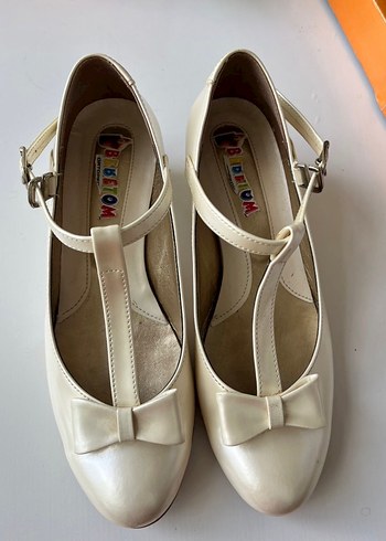 Kız Çocuk Beyaz Fiyonk Detaylı Babet - Görsel 5