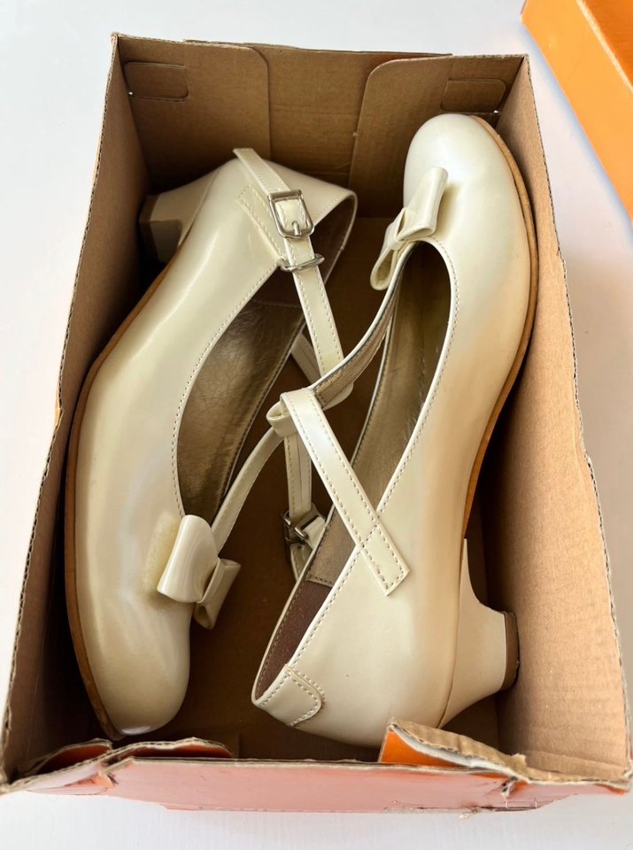 Kız Çocuk Beyaz Fiyonk Detaylı Babet - Görsel 3