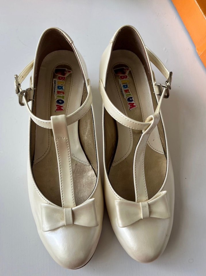 Kız Çocuk Beyaz Fiyonk Detaylı Babet - Görsel 5