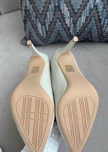 Bej Stiletto Topuklu Kadın Ayakkabı - Görsel 2