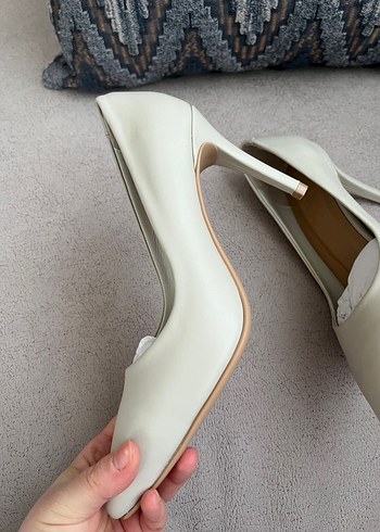 Bej Stiletto Topuklu Kadın Ayakkabı - Görsel 3