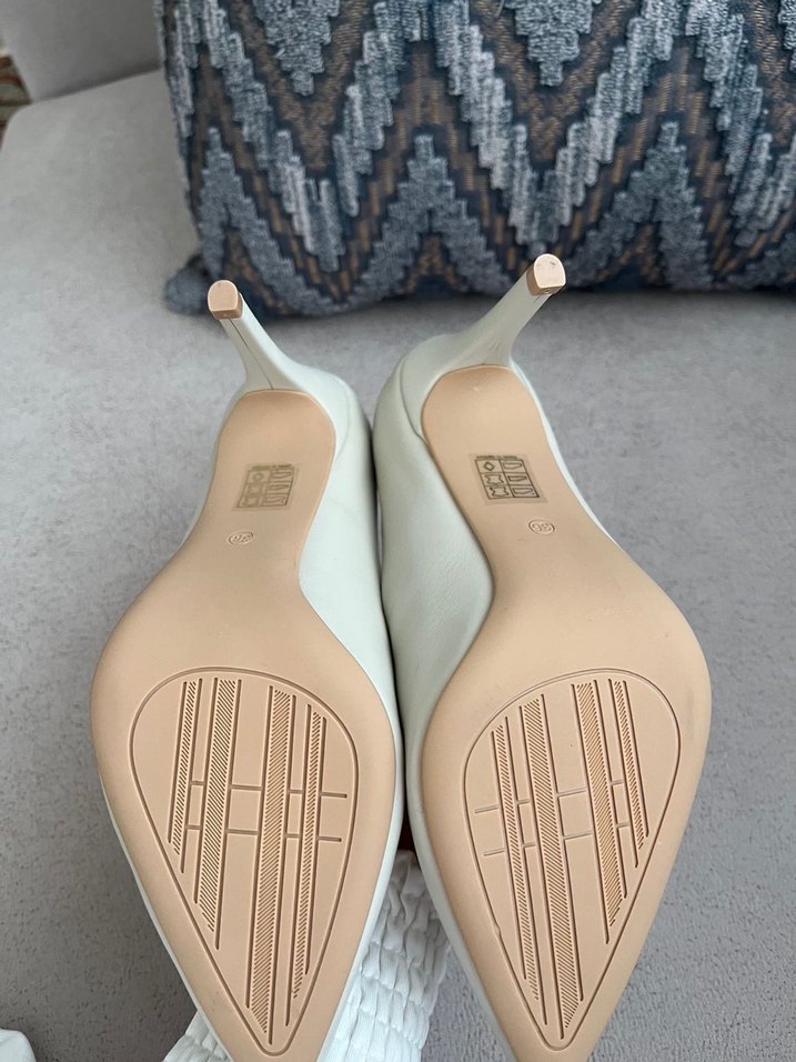 Bej Stiletto Topuklu Kadın Ayakkabı - Görsel 2