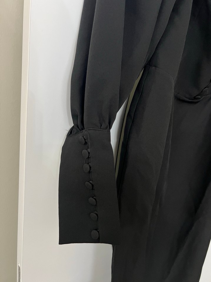 Düğmeli Siyah Gotik Midi Elbise - Görsel 2