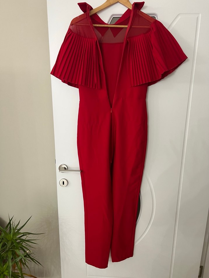 Kırmızı Pilili Kadın Tulum - Görsel 4