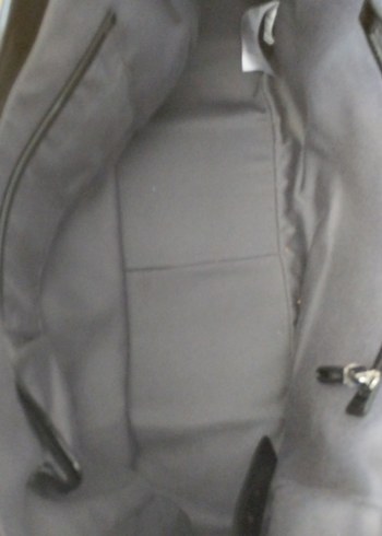 Siyah Parlak Kadın Omuz Çantası - Görsel 8