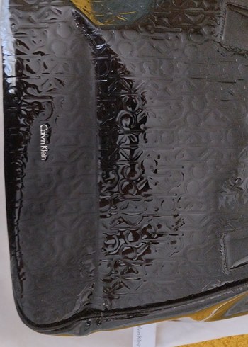 Siyah Parlak Kadın Omuz Çantası - Görsel 10