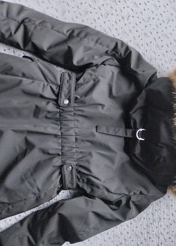 Siyah Kürklü Kadın Kışlık Mont - Görsel 5