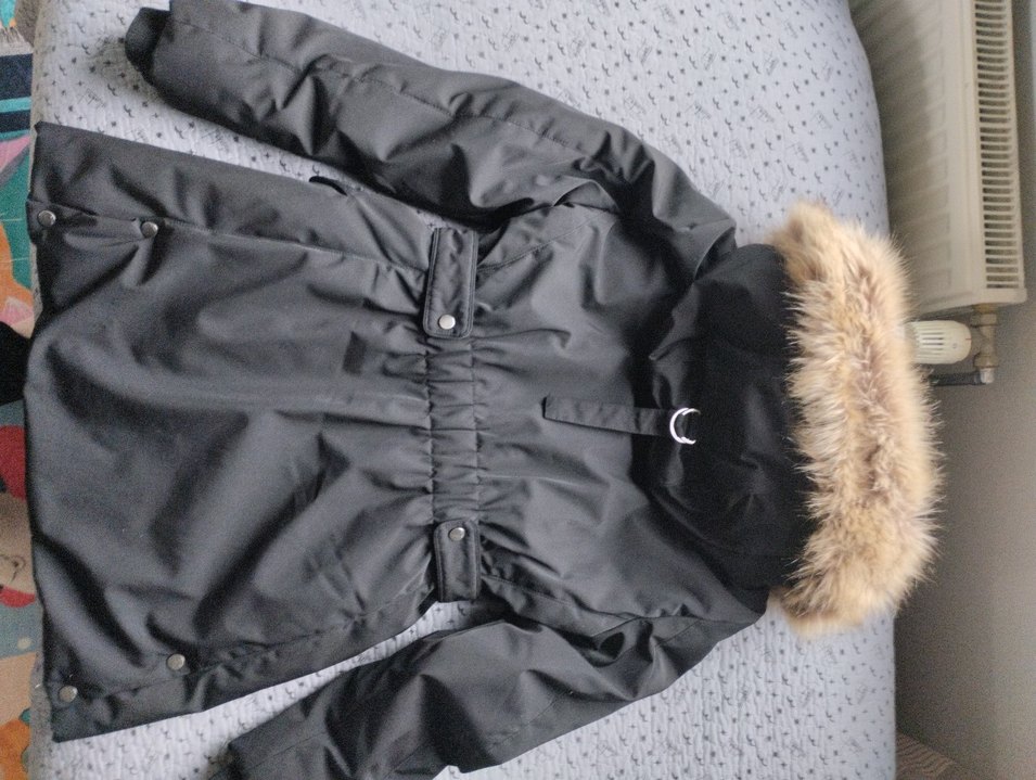 Siyah Kürklü Kadın Kışlık Mont - Görsel 5