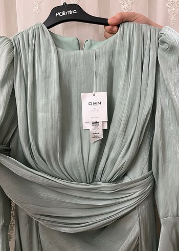 Uzun Kollu Drapeli Yeşil Abiye Elbise - Görsel 4