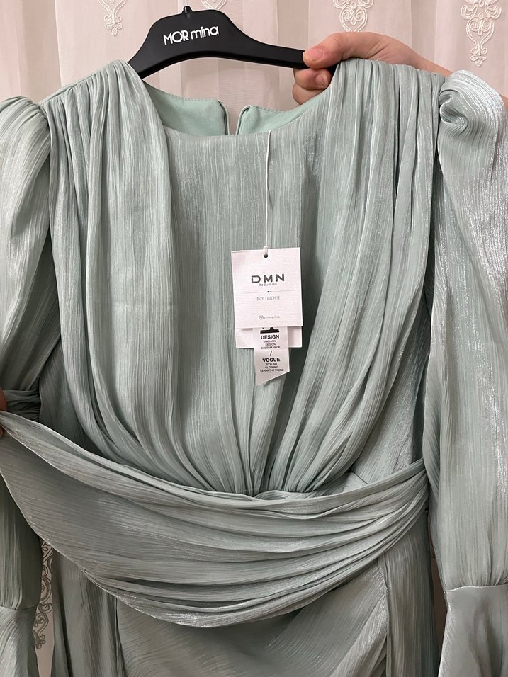 Uzun Kollu Drapeli Yeşil Abiye Elbise - Görsel 4