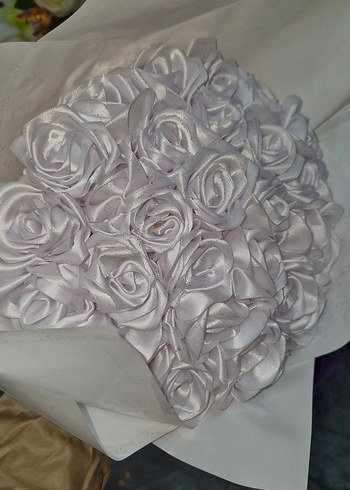 Beyaz Fırfırlı Gelin Buketi - Görsel 3