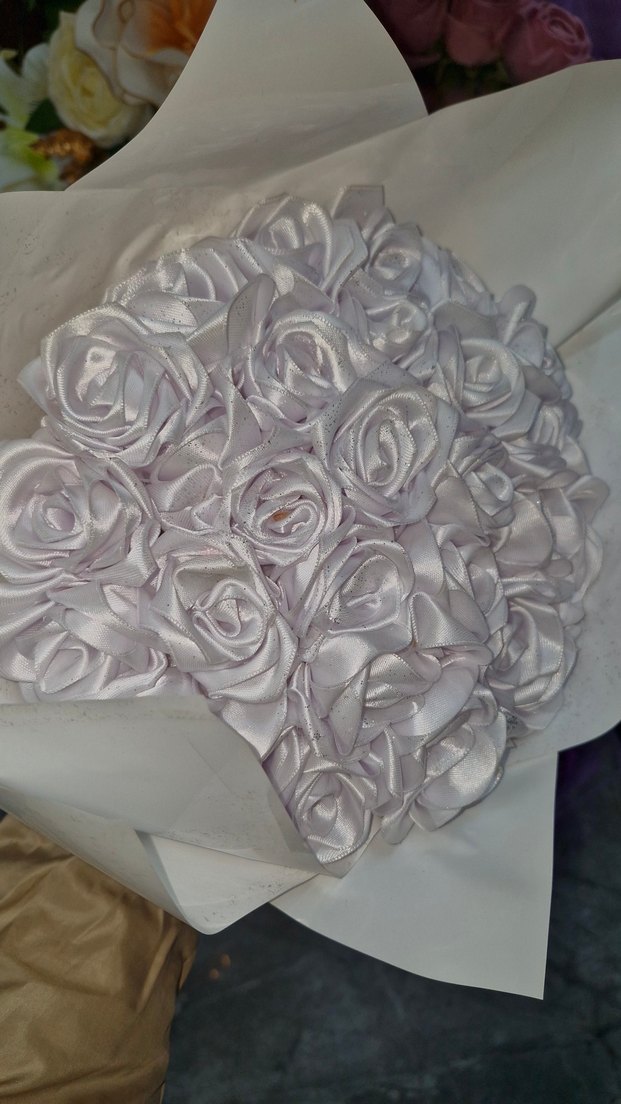 Beyaz Fırfırlı Gelin Buketi - Görsel 3