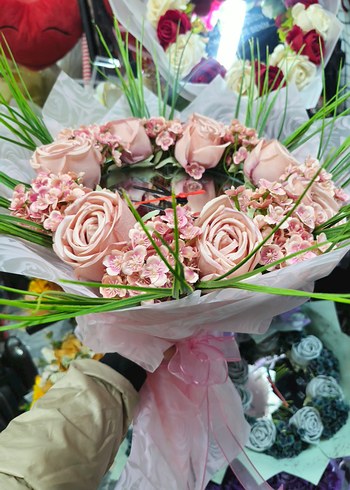 Pembe Payetli Bohem Kadın Saati - Görsel 2