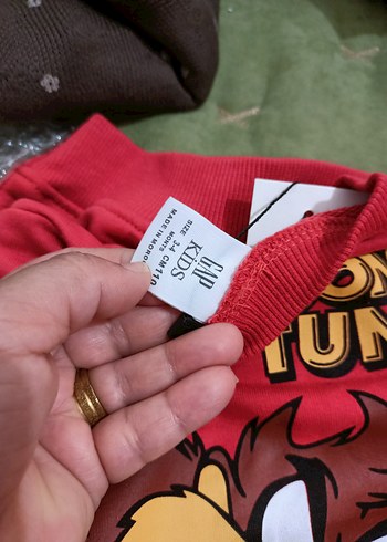 Kız Çocuk Renkli Looney Tunes Kapüşonlu Eşofman - Görsel 2