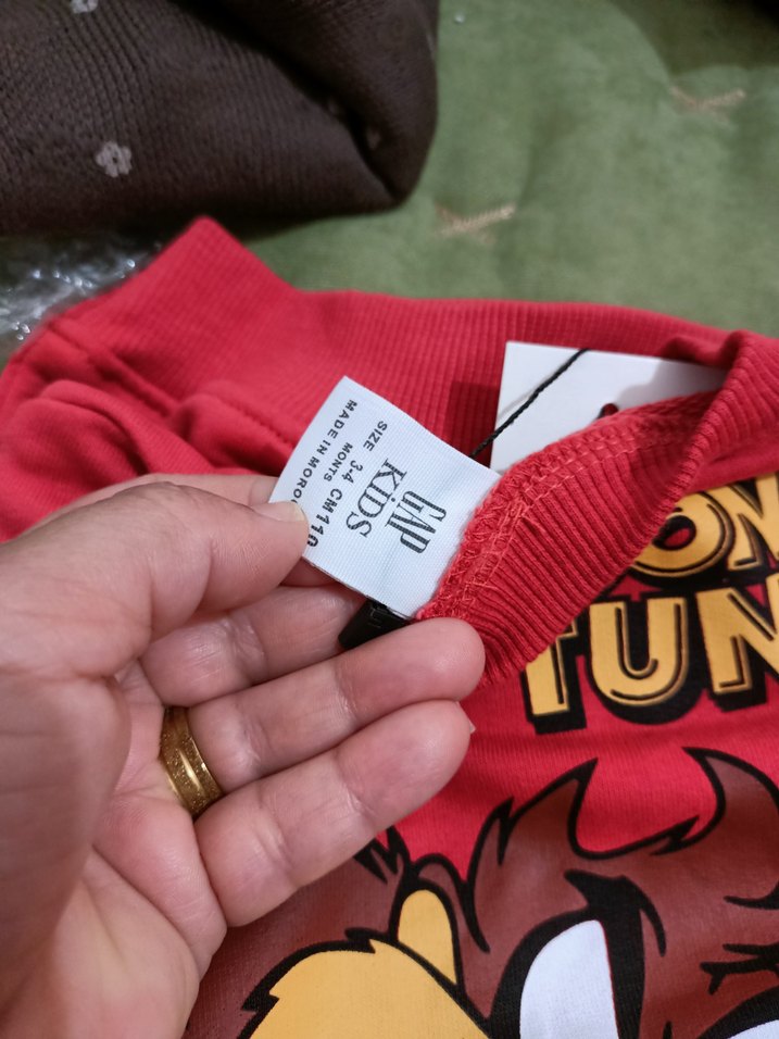 Kız Çocuk Renkli Looney Tunes Kapüşonlu Eşofman - Görsel 2