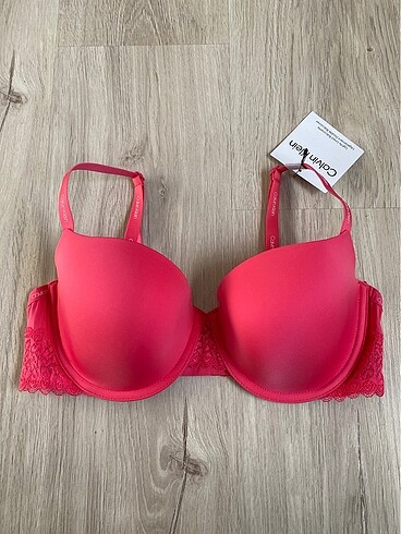 Calvin klein sütyen