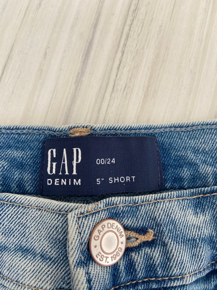 Açık Mavi Kadın Mini Denim Şort - Görsel 3