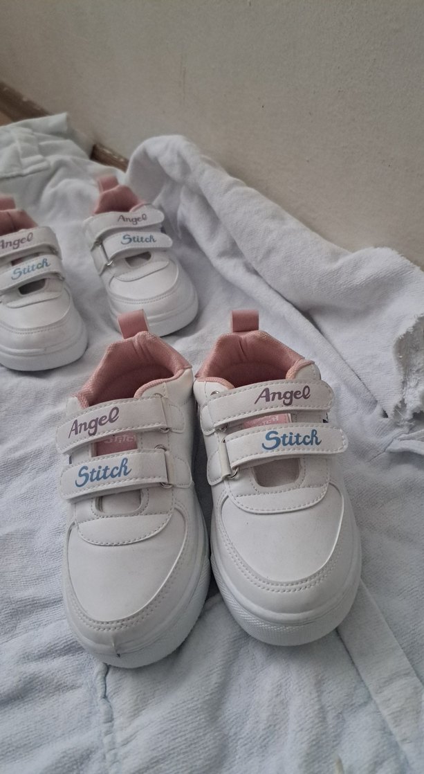 Kız Çocuk Beyaz Renkli Velcro Spor Ayakkabı - Görsel 2