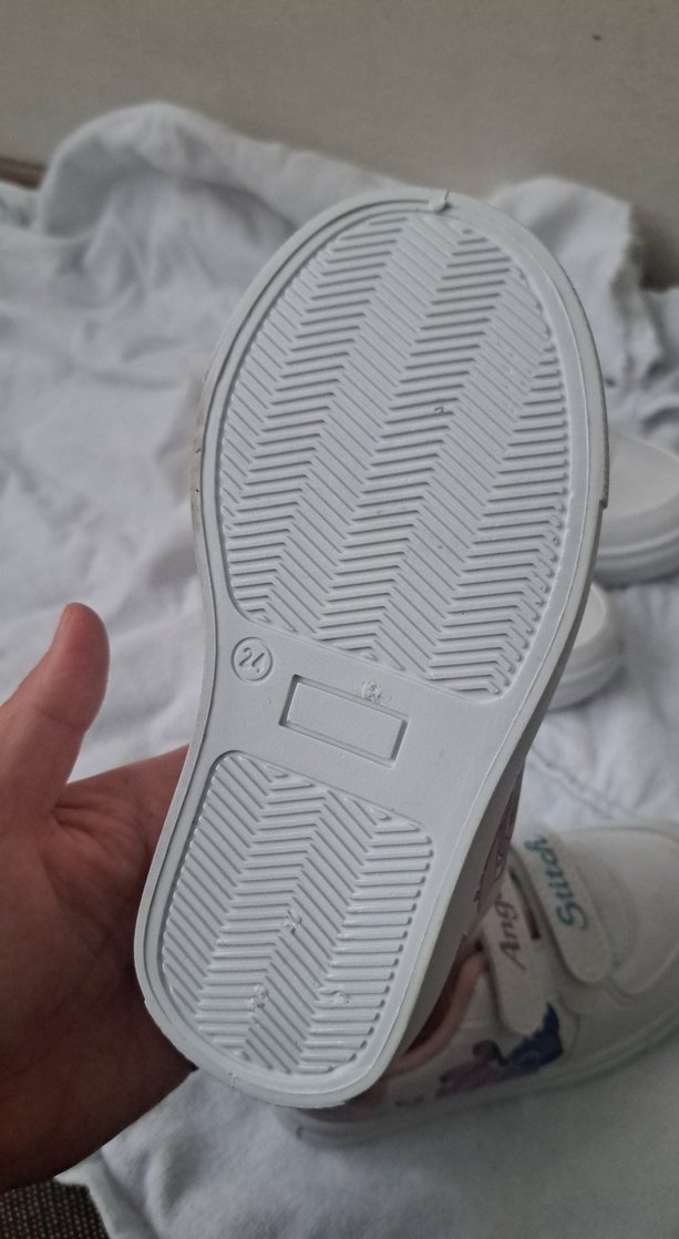 Kız Çocuk Renkli Baskılı Cırt Cırtlı Spor Ayakkabı - Görsel 2