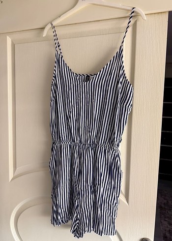 Çizgili Askılı Şort Tulum - Görsel 2