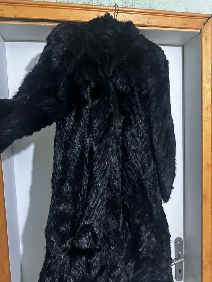 Uzun Siyah Kadın Suni Kürk Kaban - Görsel 3