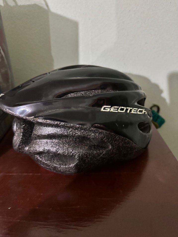 Siyah Gotik Stil Biker Motosiklet Kaskı - Görsel 3