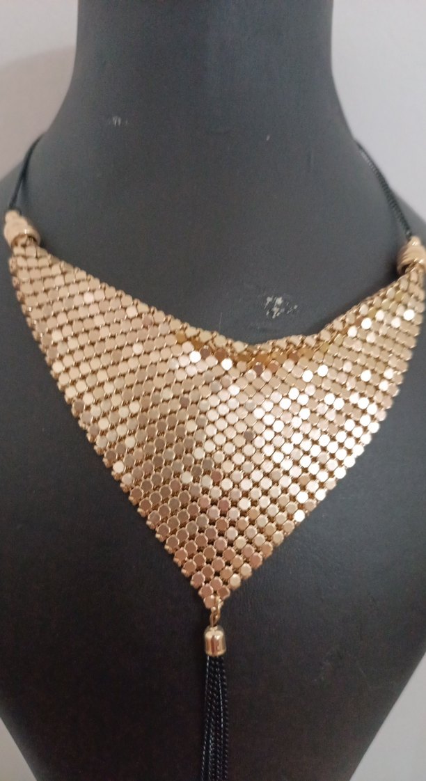 Uzun Altın Renkli Püsküllü Bohem Yılan Desenli Kolye - Görsel 3